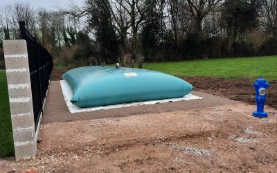 Pose de la citerne souple au Hameau d&rsquo;Antin